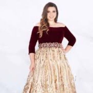 Mac Duggal Fabulouss - 66831F Off-Shoulder Sequined Velvet Ballgown